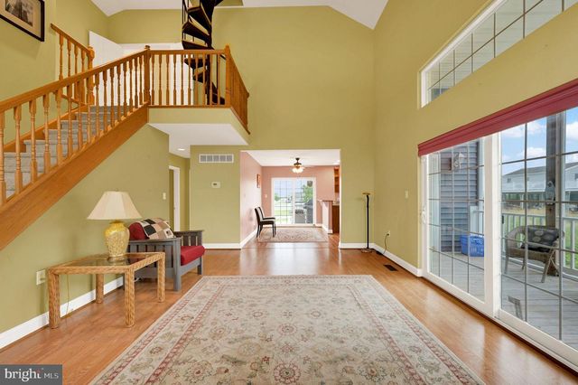 100 MARINA DR, Milford, DE 19963