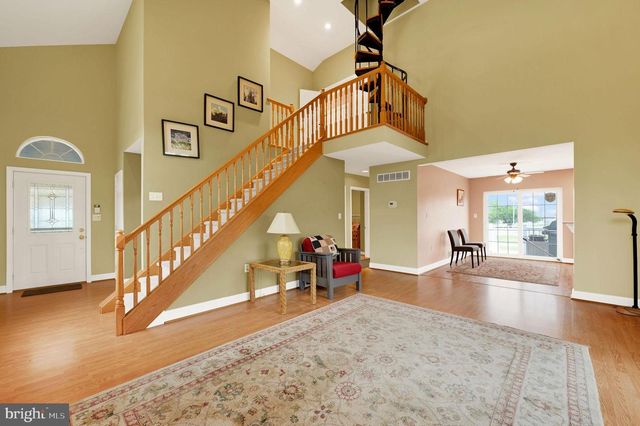 100 MARINA DR, Milford, DE 19963