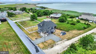 100 MARINA DR, Milford, DE 19963