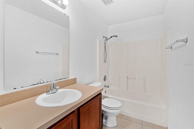 1015 SENECA FALLS DRIVE, Orlando, FL 32828