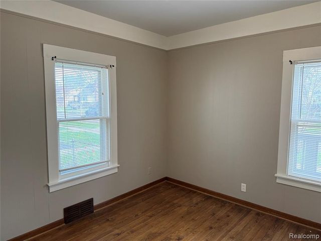 261 Academy Street, Ferndale, MI 48220