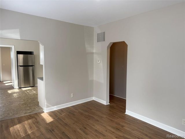 261 Academy Street, Ferndale, MI 48220