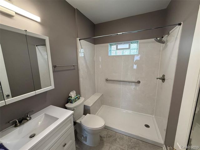 261 Academy Street, Ferndale, MI 48220