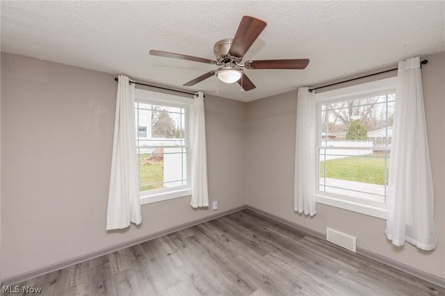 9985 Mount Eaton Road, Wadsworth, OH 44281