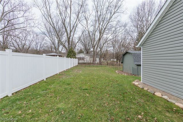9985 Mount Eaton Road, Wadsworth, OH 44281