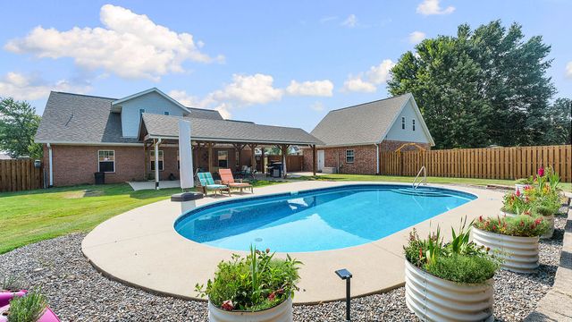 739 Apple Meadows, Springdale, AR 72764