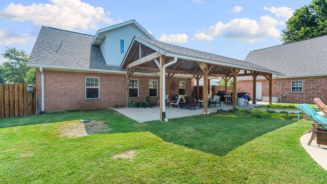 739 Apple Meadows, Springdale, AR 72764