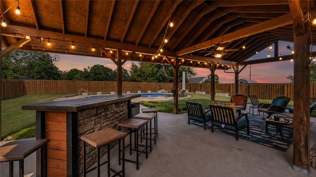 739 Apple Meadows, Springdale, AR 72764