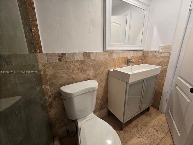223 S 17th Avenue 2, Hollywood, FL 33020