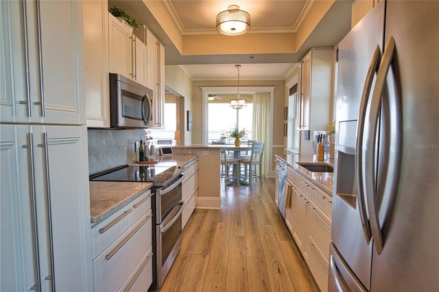 1116 S MCCALL ROAD 121, Englewood, FL 34223