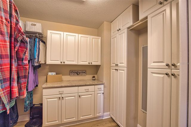 1116 S MCCALL ROAD 121, Englewood, FL 34223