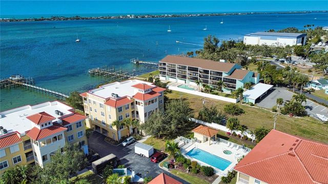 1116 S MCCALL ROAD 121, Englewood, FL 34223