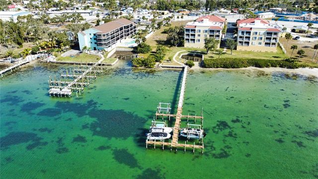 1116 S MCCALL ROAD 121, Englewood, FL 34223