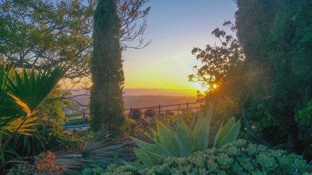 1682 Saddlehorn Drive, San Marcos, CA 92069