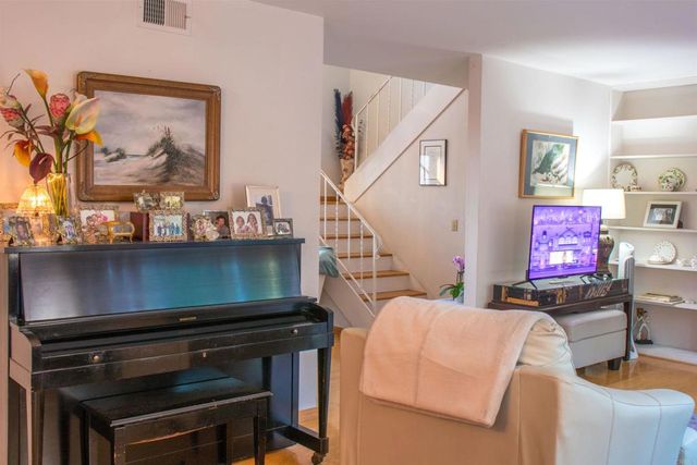 1682 Saddlehorn Drive, San Marcos, CA 92069