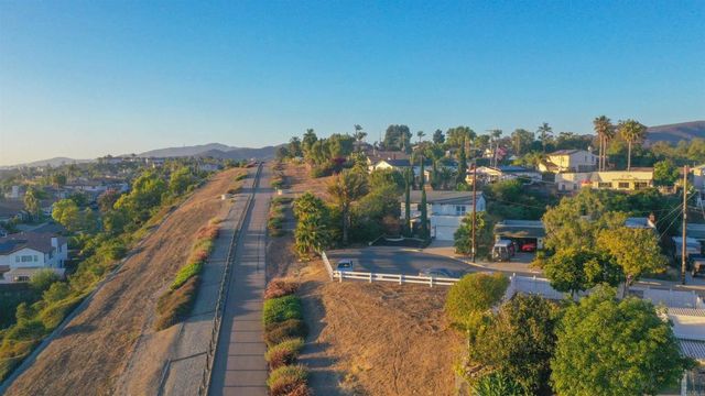 1682 Saddlehorn Drive, San Marcos, CA 92069