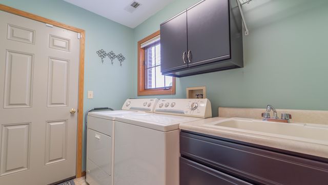 9427 Van Buren Street, Crown Point, IN 46307