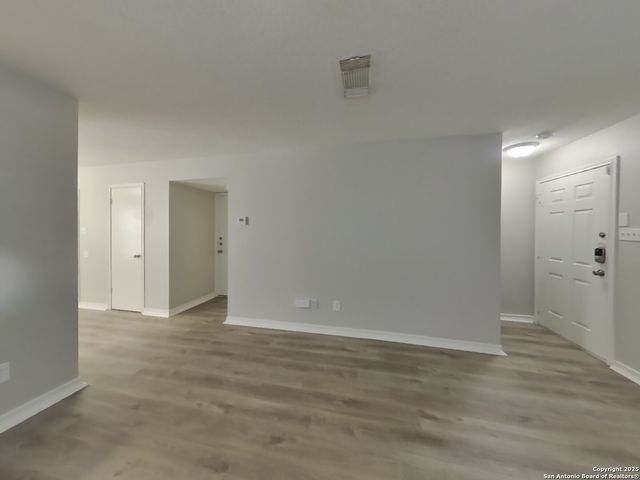 10170 Paddlefish, San Antonio, TX 78245