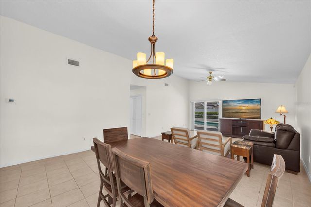 10626 FOXCREST WAY, Riverview, FL 33569