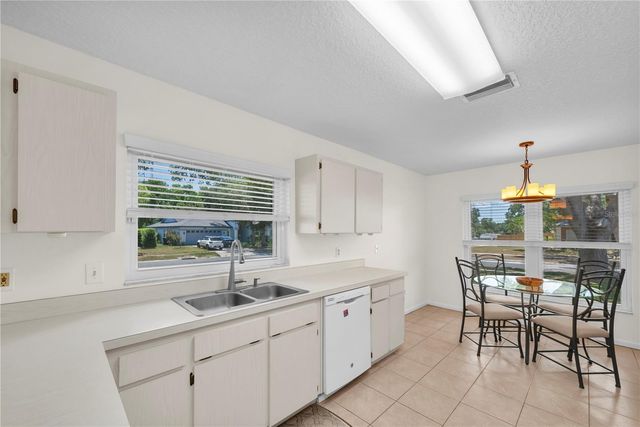 10626 FOXCREST WAY, Riverview, FL 33569