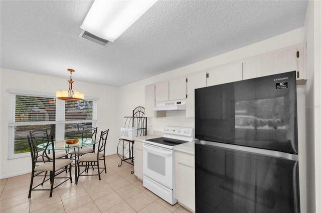10626 FOXCREST WAY, Riverview, FL 33569