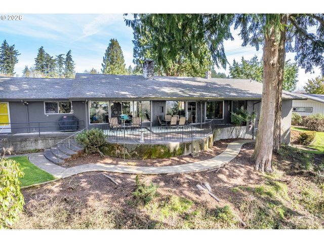 2241 CASCADE Way, Longview, WA 98632