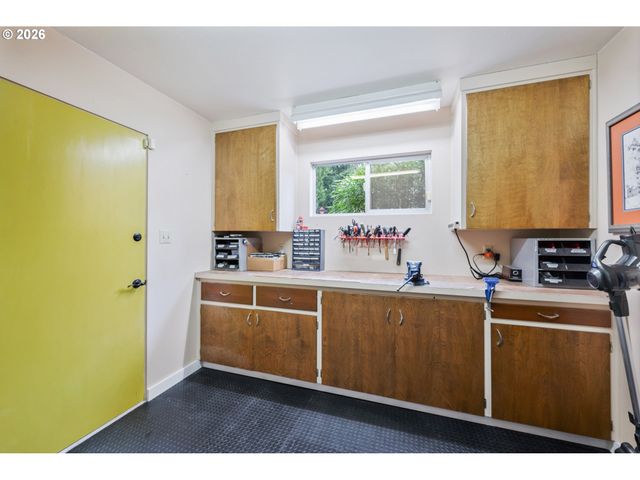 2241 CASCADE Way, Longview, WA 98632