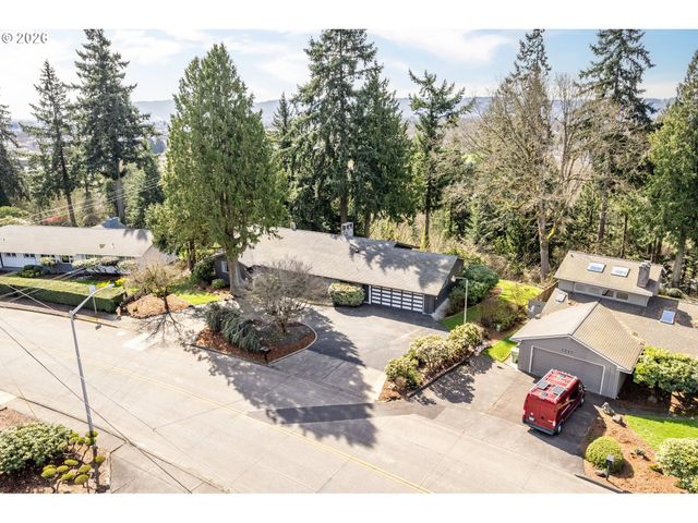2241 CASCADE Way, Longview, WA 98632