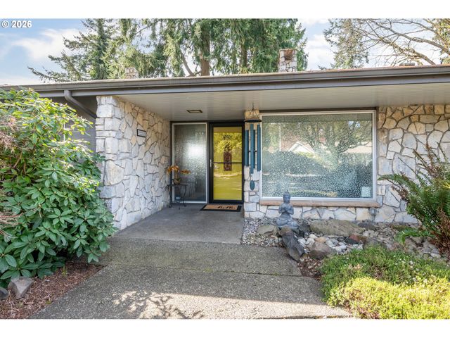 2241 CASCADE Way, Longview, WA 98632