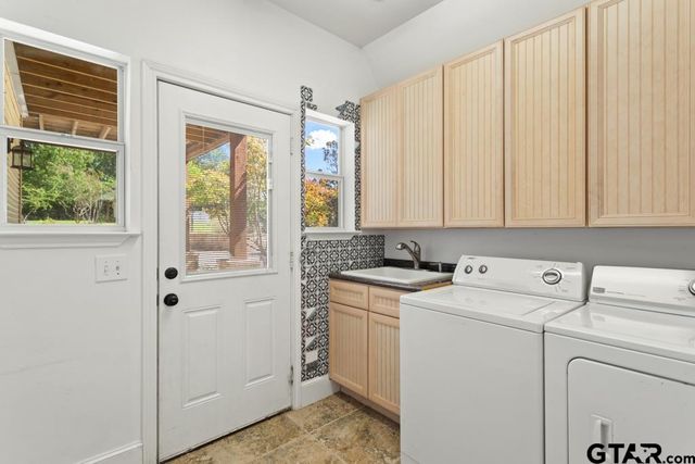 2542 CR 317, Tyler, TX 75706