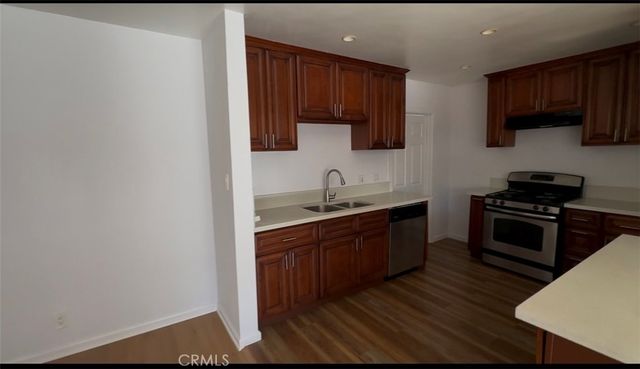 1566 W 208th Street, Torrance, CA 90501