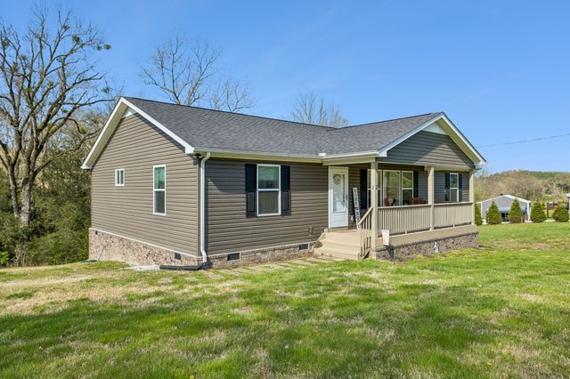 2 Hickman Creek Rd, N, Hickman, TN 38567