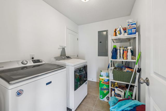 2 Hickman Creek Rd, N, Hickman, TN 38567