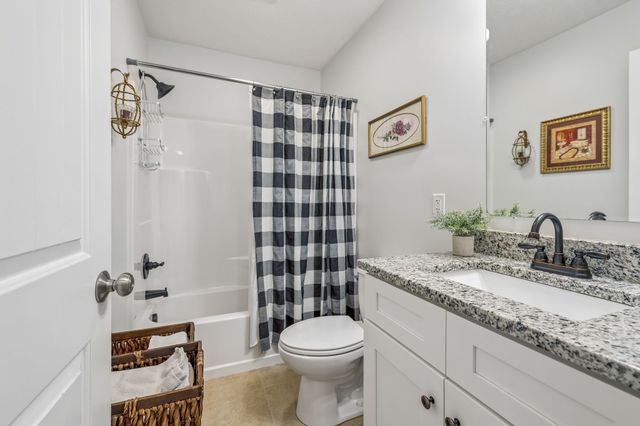 2 Hickman Creek Rd, N, Hickman, TN 38567