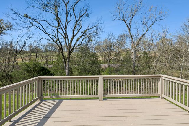 2 Hickman Creek Rd, N, Hickman, TN 38567
