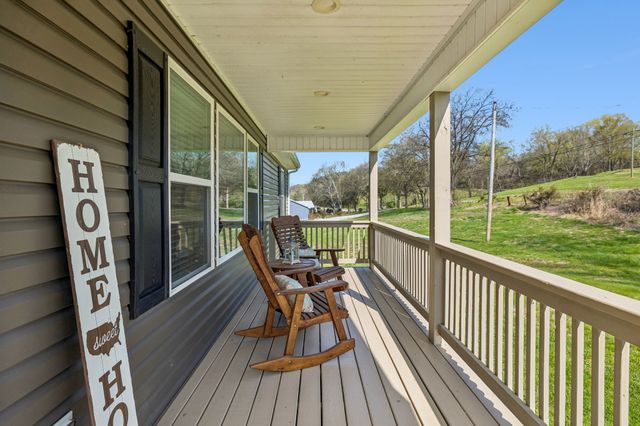 2 Hickman Creek Rd, N, Hickman, TN 38567