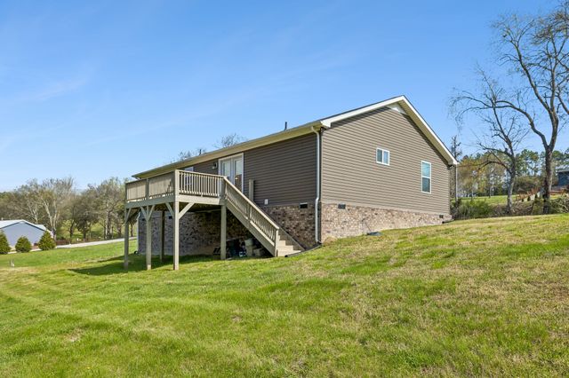 2 Hickman Creek Rd, N, Hickman, TN 38567