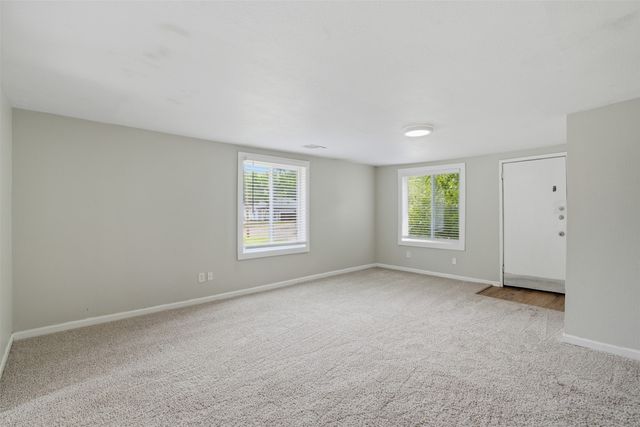 1214 Jones Street, Greenville, TX 75401