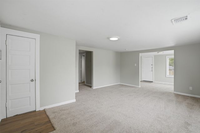 1214 Jones Street, Greenville, TX 75401