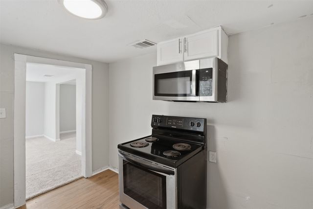 1214 Jones Street, Greenville, TX 75401