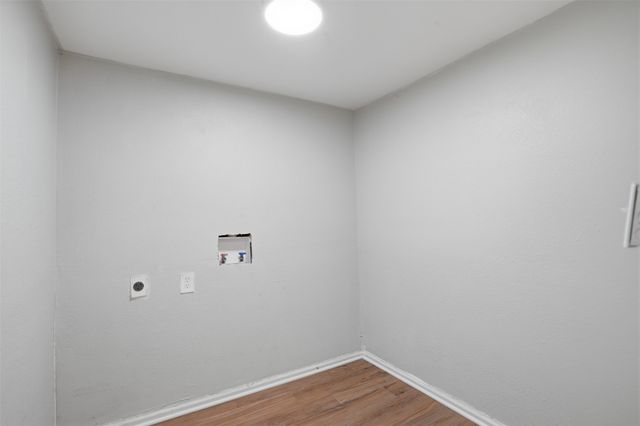 1214 Jones Street, Greenville, TX 75401