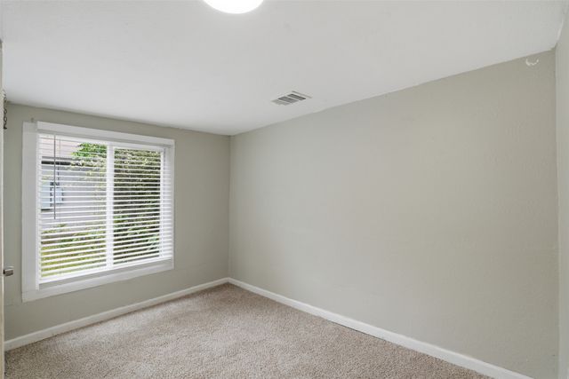 1214 Jones Street, Greenville, TX 75401