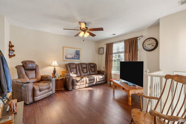 101 Tyler Ct, Gallatin, TN 37066