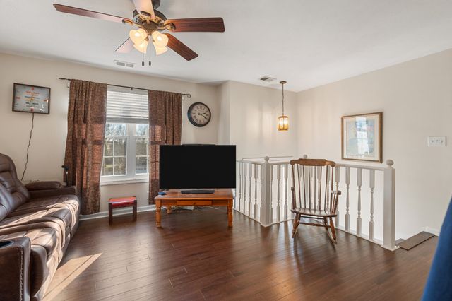 101 Tyler Ct, Gallatin, TN 37066