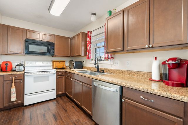 101 Tyler Ct, Gallatin, TN 37066