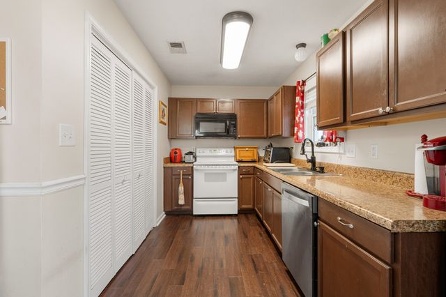 101 Tyler Ct, Gallatin, TN 37066