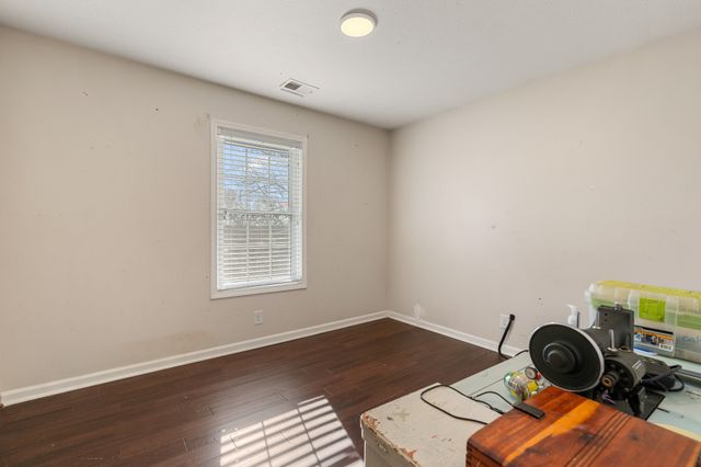 101 Tyler Ct, Gallatin, TN 37066