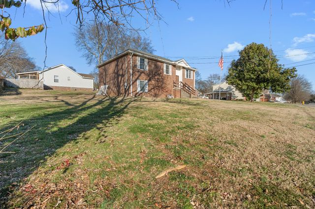 101 Tyler Ct, Gallatin, TN 37066