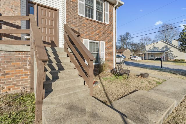 101 Tyler Ct, Gallatin, TN 37066