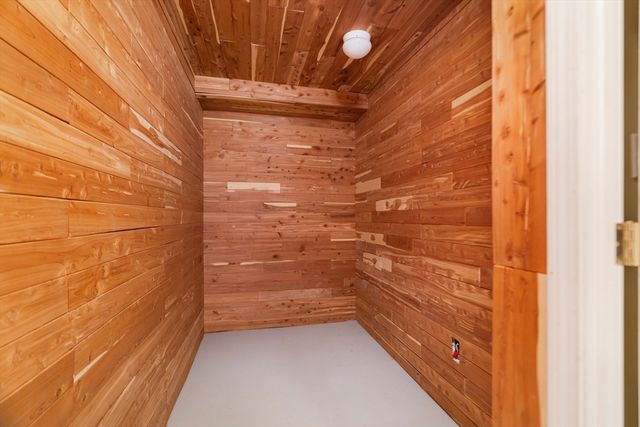 3 Beckler Ave, Boston, MA 02127